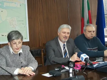 Френски светила консултират в мрежата старозагорски хирурзи