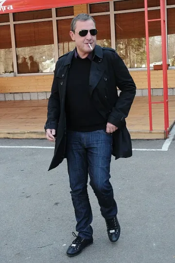 Димитър Борисов: Продавам ЦСКА, защото ми писна