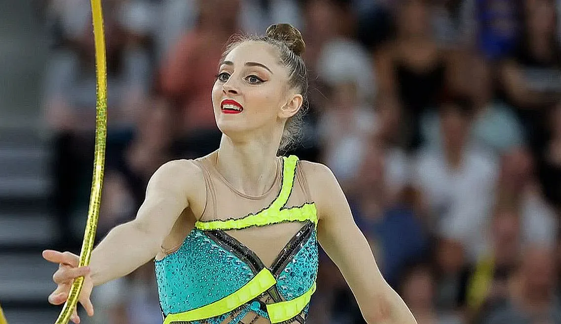 Коя красива българка стана кралица? Тайната издаде Илиана Раева