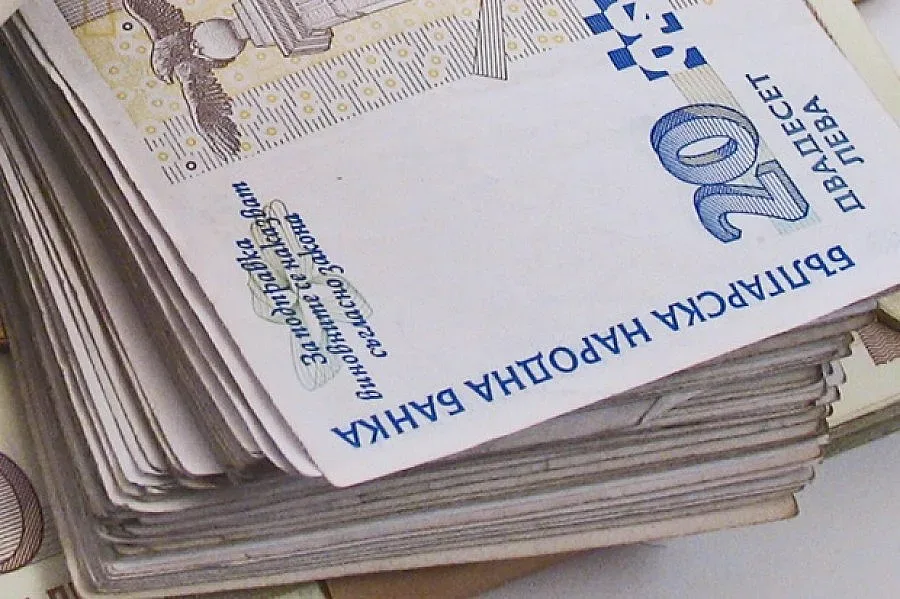 Въртим 9,3 млрд. лв.