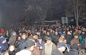 Българите на бунт срещу монополите