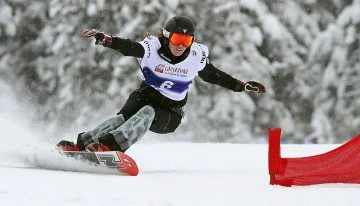 Димова и Янков с титлите в гигантския слалом по сноуборд
