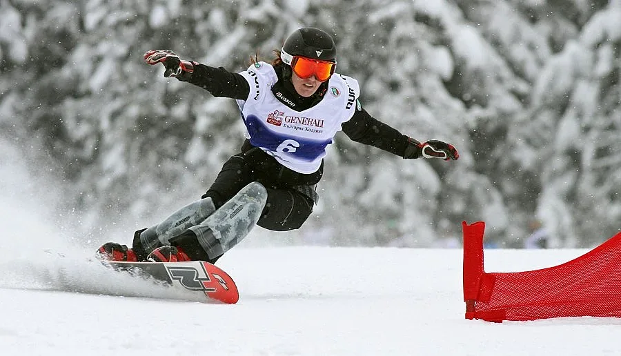 Димова и Янков с титлите в гигантския слалом по сноуборд