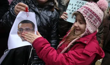 Кукли "Дянков" на бунта в Столицата