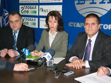 Бивш министър скочи на „Змейово”