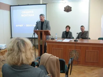 Общинари питат хората за какво да им харчат парите