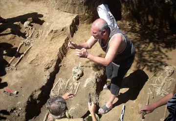 Наливат 5 млн. в Перперикон