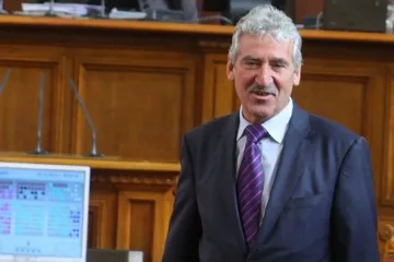 В ГЕРБ се оплакват от лоша връзка с кабинета