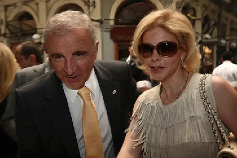 Турчин купи Дрогба с вятър от Шабла