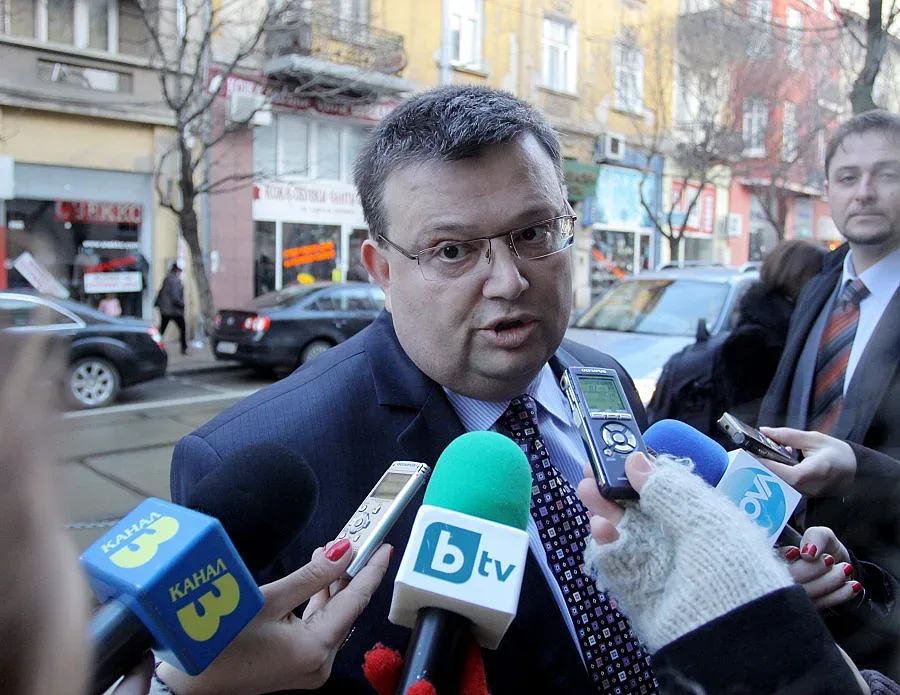 Цацаров отказа проверка за Буда