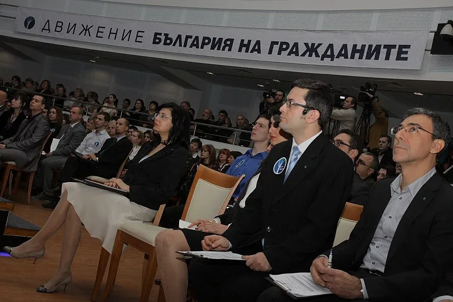 Янев ще съди Кунева за плагиатство   