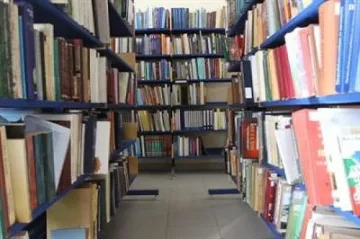 В Тонга били по-грамотни от нас   