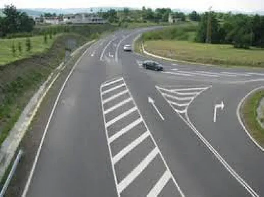 Мантинели спирали пътя до нивите