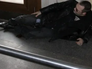 Вливат кръв на Баретата