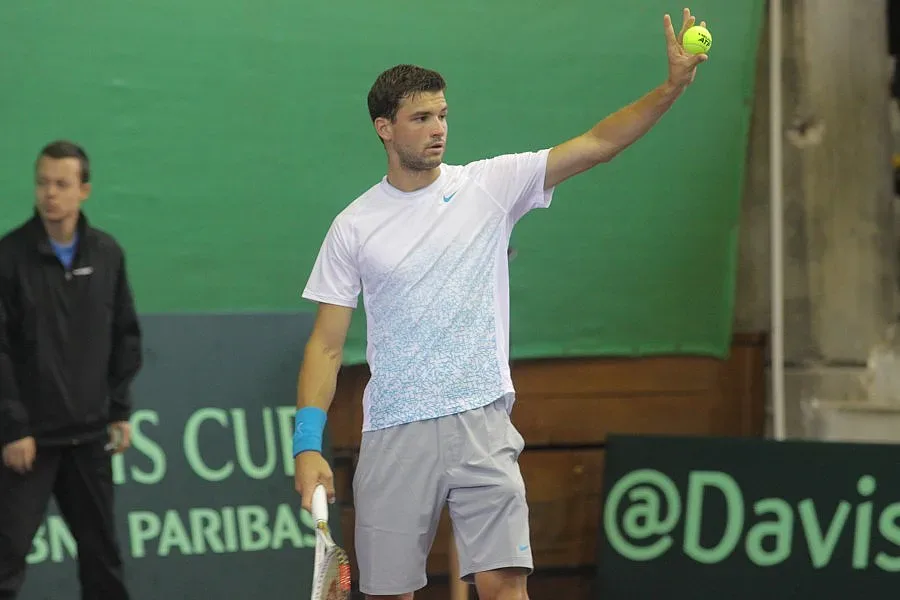 Гришо с експресна победа на старта за купа „Дейвис”