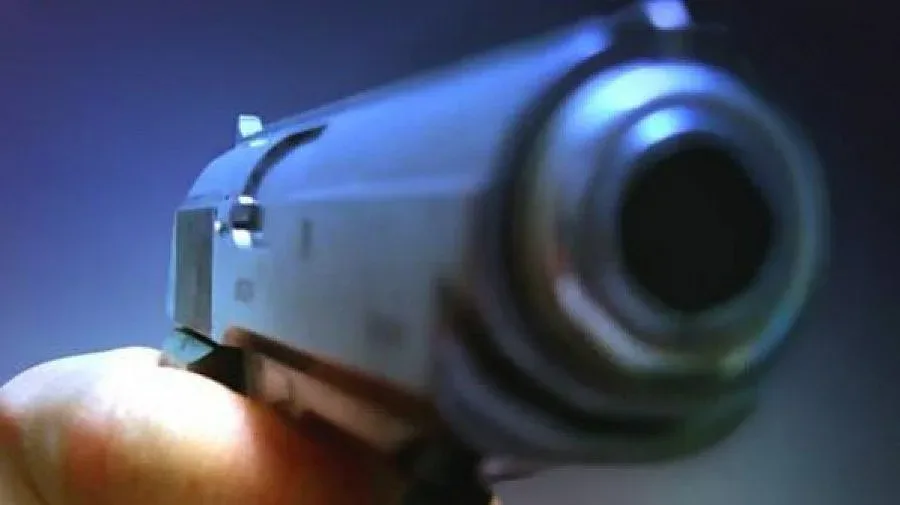 Тийнейджър стреля по ученичка в САЩ 