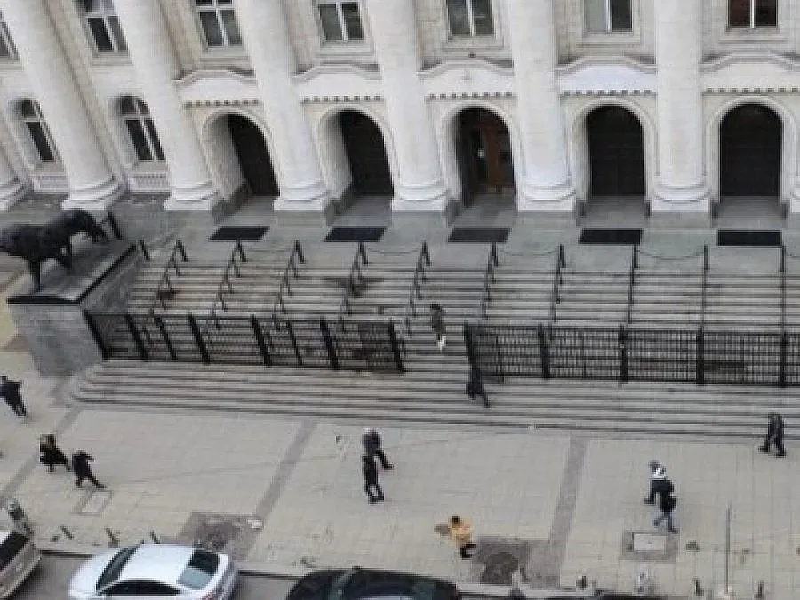 Стрелецът изчезнал за 9 секунди 