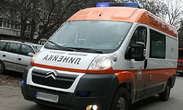 Трамвай отнесе пешеходец 