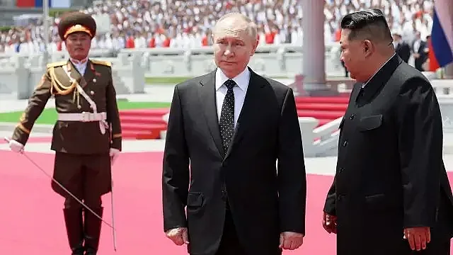 Путин и Ким Чен-ун отиват на военния парад в Пекин