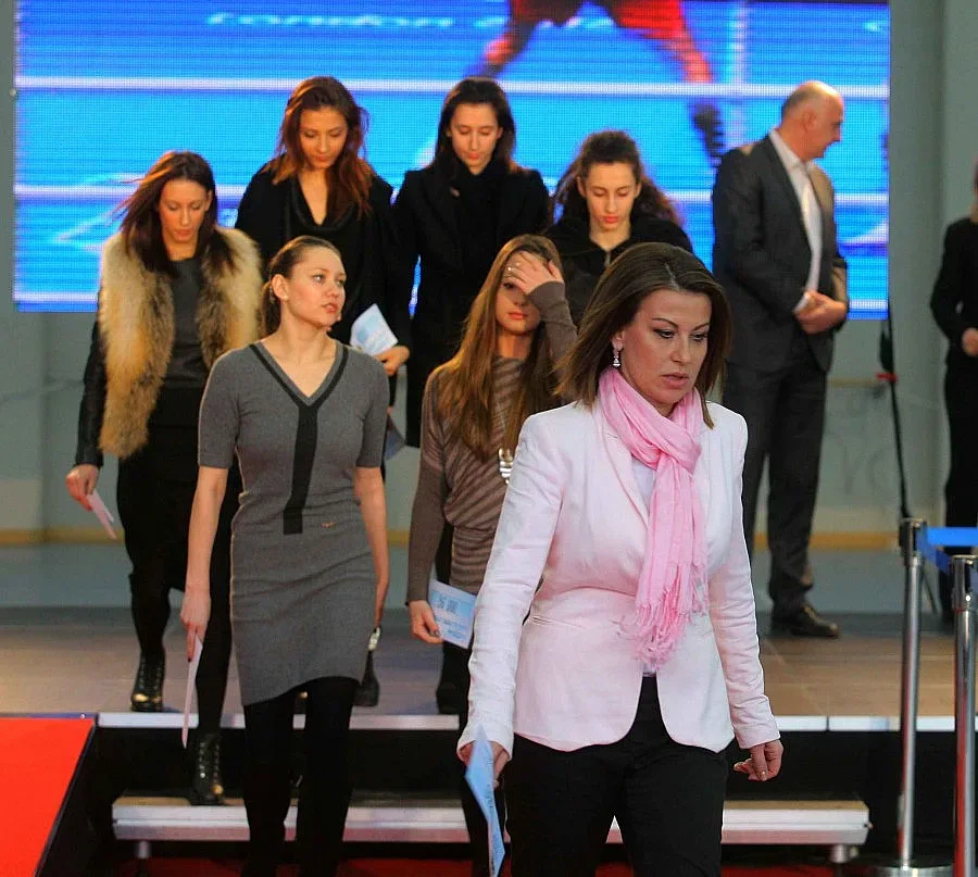 Илияна Раева скочи на Нейков