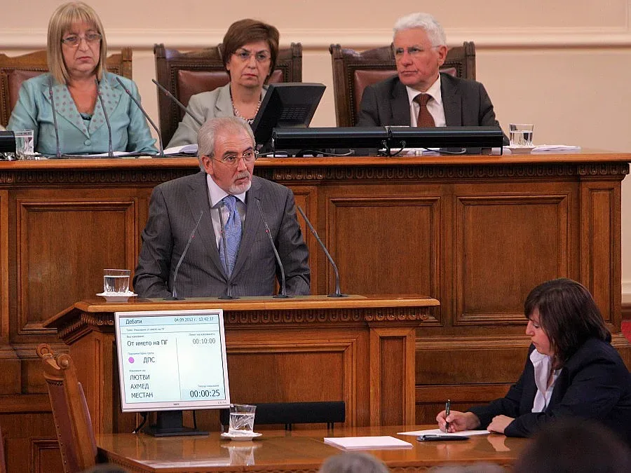 Местан: Оставките няма да спасят кабинета