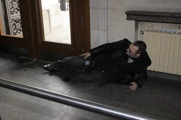 Баретата в кръв - УНИКАЛНИ СНИМКИ (18+)