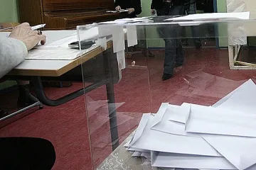 Високият праг препънал референдума
