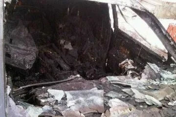 Коктейл "Молотов" по колата на футболист