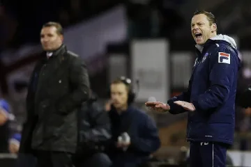 Наше момче отърва уволнение в "Олдъм"