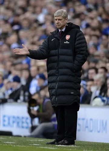 Венгер докара агитката до бой