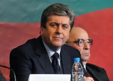 Първанов: Референдумът е провал за Борисов