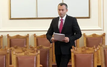 Младенов отива на визита в САЩ