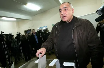 Бойко брани Сергей от гнева на Дянков