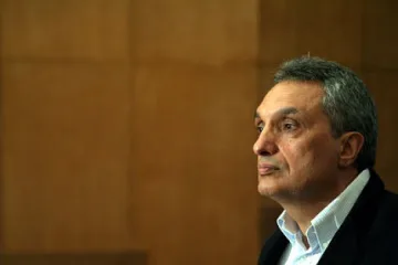 Костов се чуди как ще гласува ГЕРБ