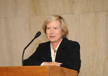 Райс: Направете дебат за шистовия газ