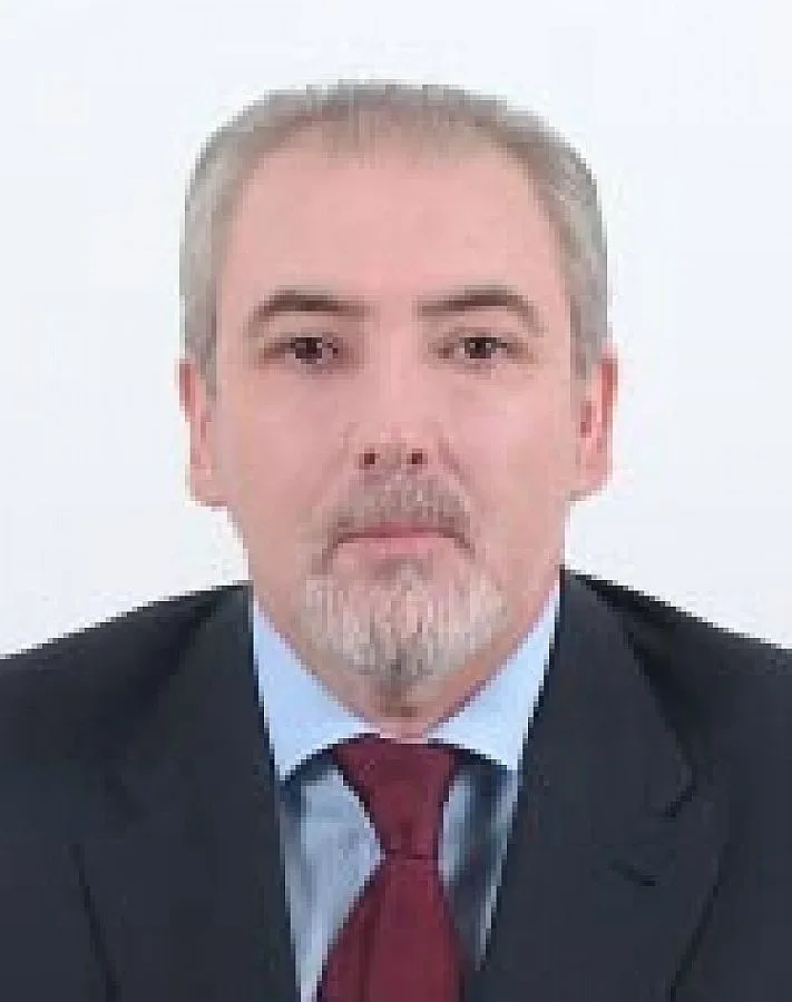 Местан към Цветанов: Ще се гръмнете ли в слепоочието?   