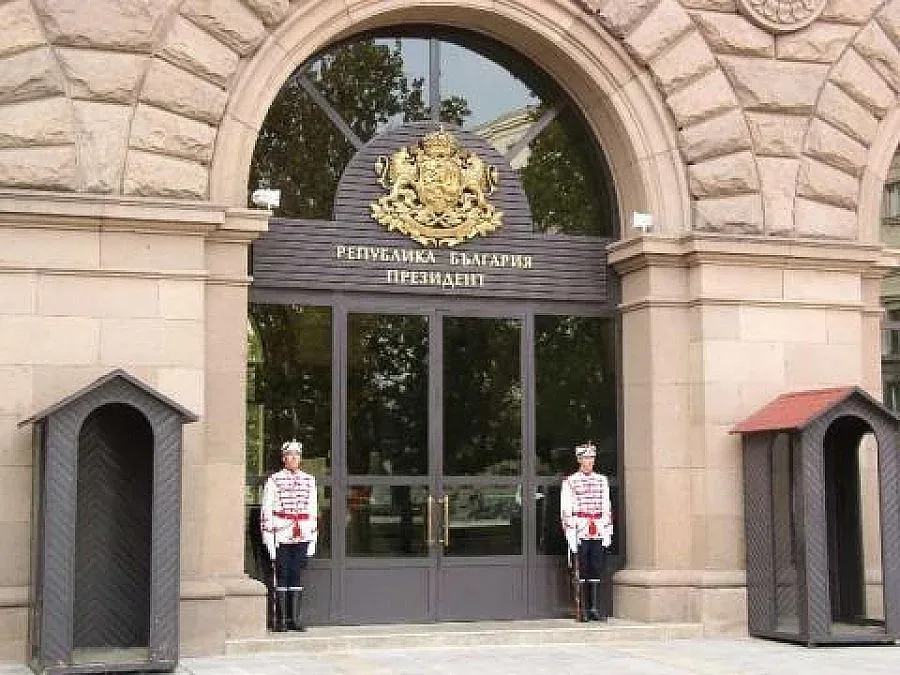 Петима пресяват хора за комисията "Кушлев"