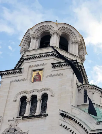 Без патриарси на интронизацията