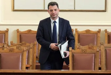 Ядрен сблъсък между ГЕРБ и БСП