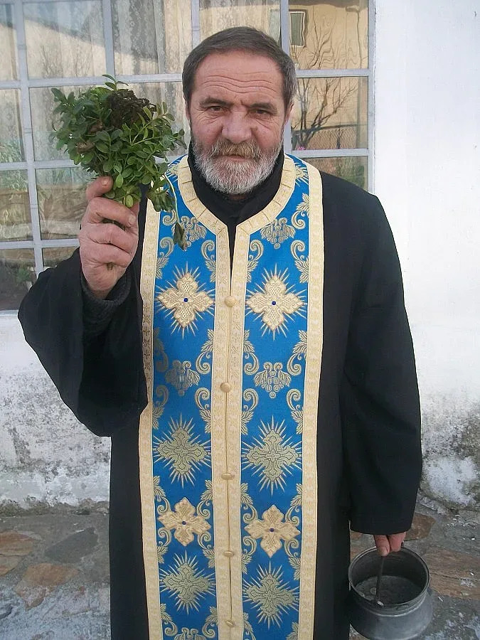 Последният разколник служи в стара кръчма