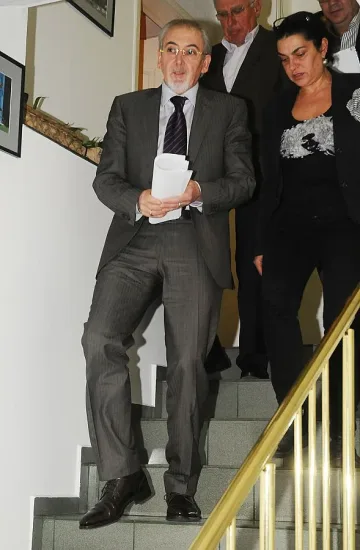 Местан: Готови ли сте за изстрел в главата?