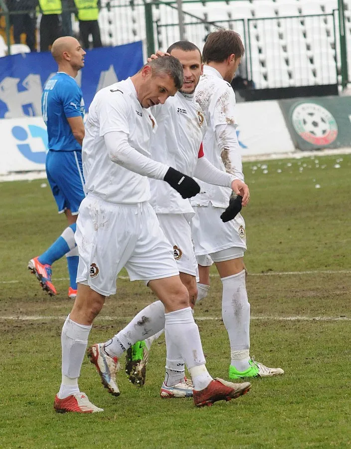 Славистите пълнят лазарета в Сандански