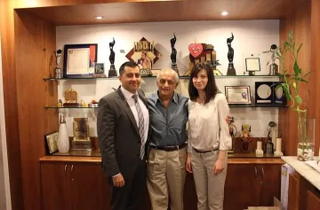 Боливуд идва на морето