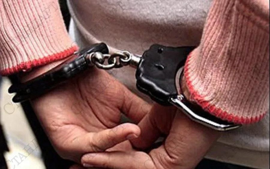 Закопчаха подпалвач на кола