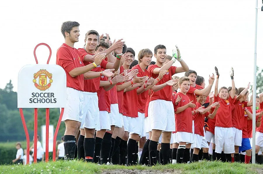 Българчета в Manchester United