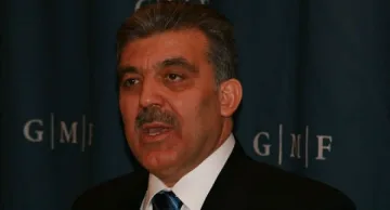 Гюл утешава Сокола с телеграма