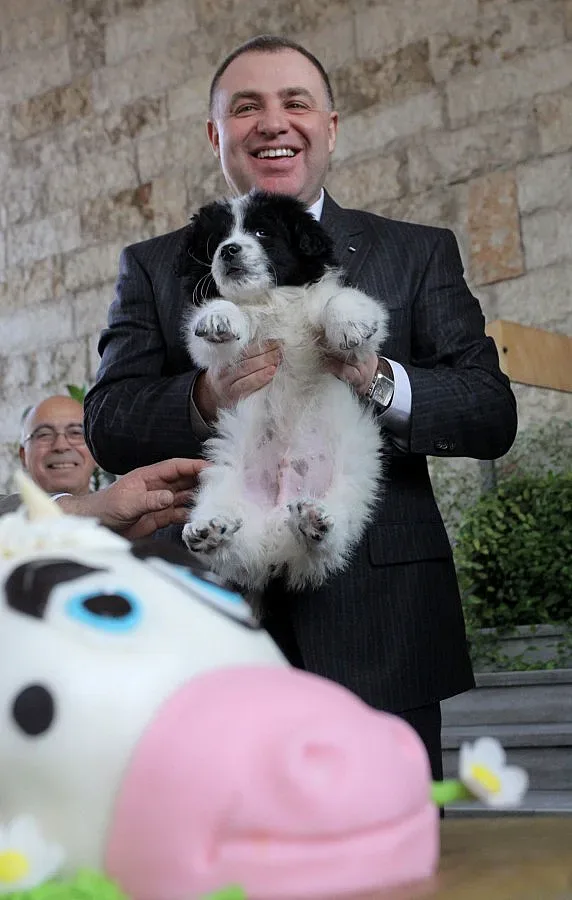 БСП бута Найденов за "цялостно творчество"