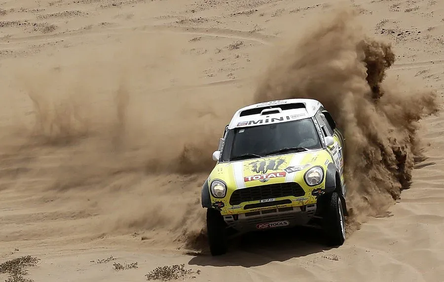 Ценков отпадна в 12-ия етап на "Дакар"