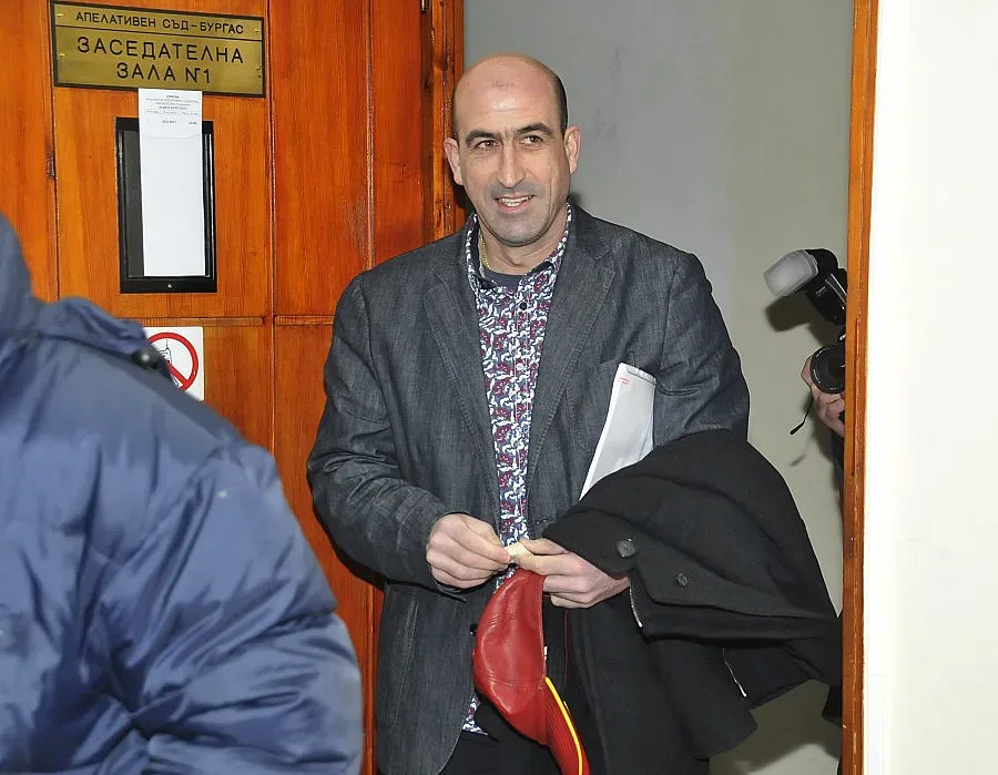 Темида реже Лечков за кметския стол