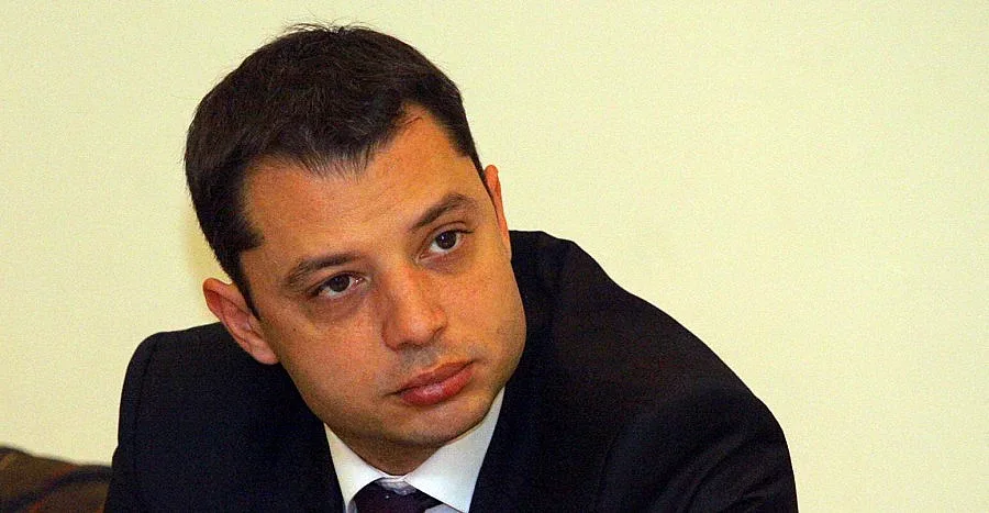 Добрев: Трудното във ВМЗ-Сопот тепърва започва